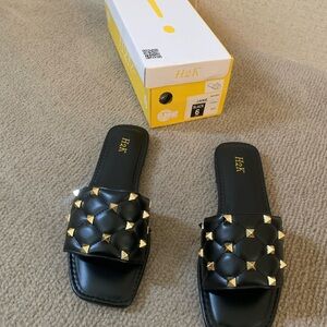 Hek Black Studded Women's Sandals